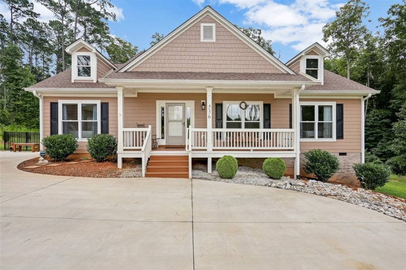 Property image 3 at 536 Timber Bay Lane, Seneca, SC 29672