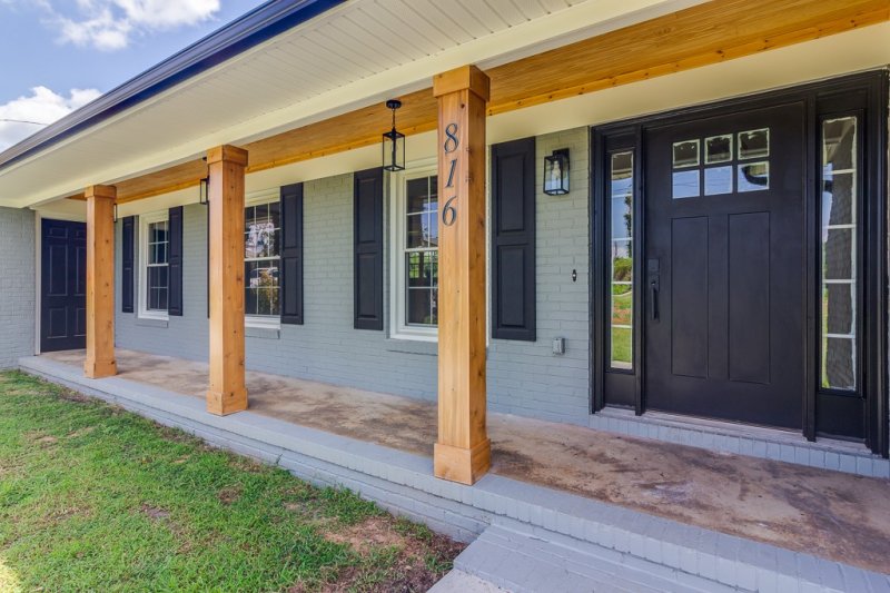 Property image 3 at 816 Ploma Drive, Seneca, SC 29678