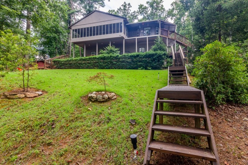 Property image 5 at 304 Whitewater Lake Road, Tamassee, SC 29686