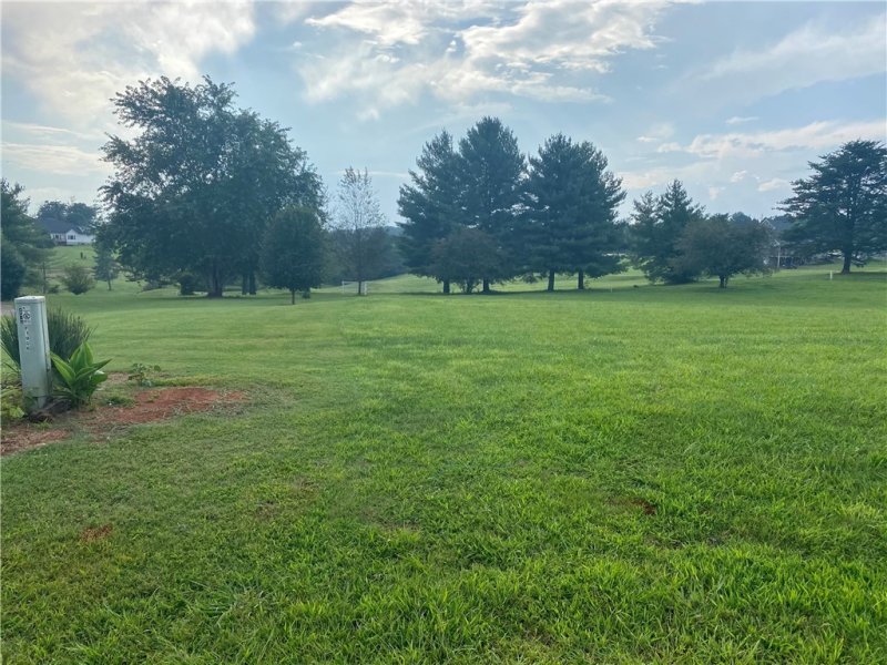 Property image 3 at 00 Queen Drive, Walhalla, SC 29691