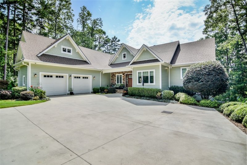 Property image 4 at 506 Peninsula Road, West Union, SC 29696