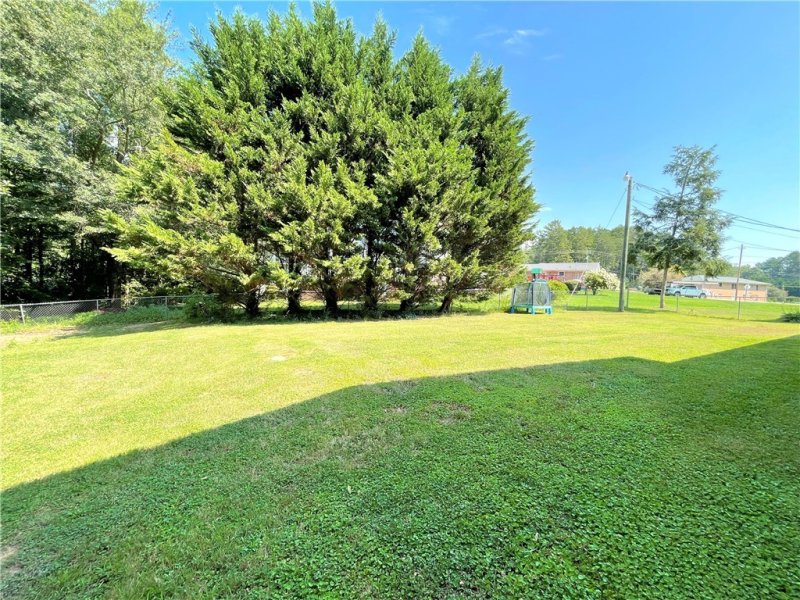 Property image 4 at 104 Beaty Creek Court, Walhalla, SC 29691