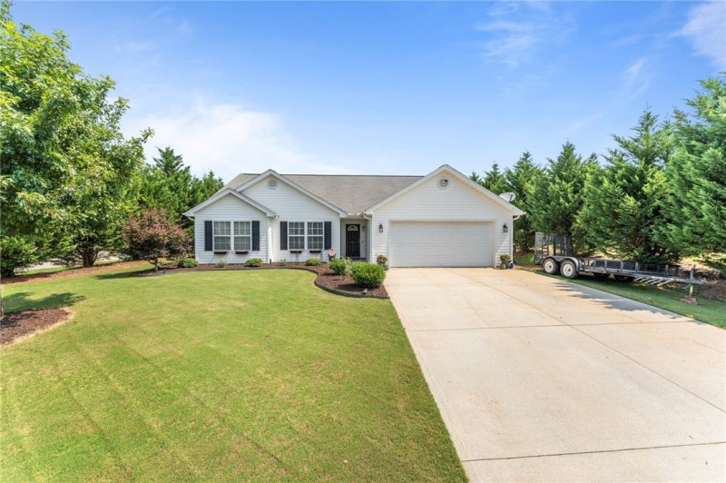 Property image 2 at 108 Mediterranean Avenue, Anderson, SC 29621