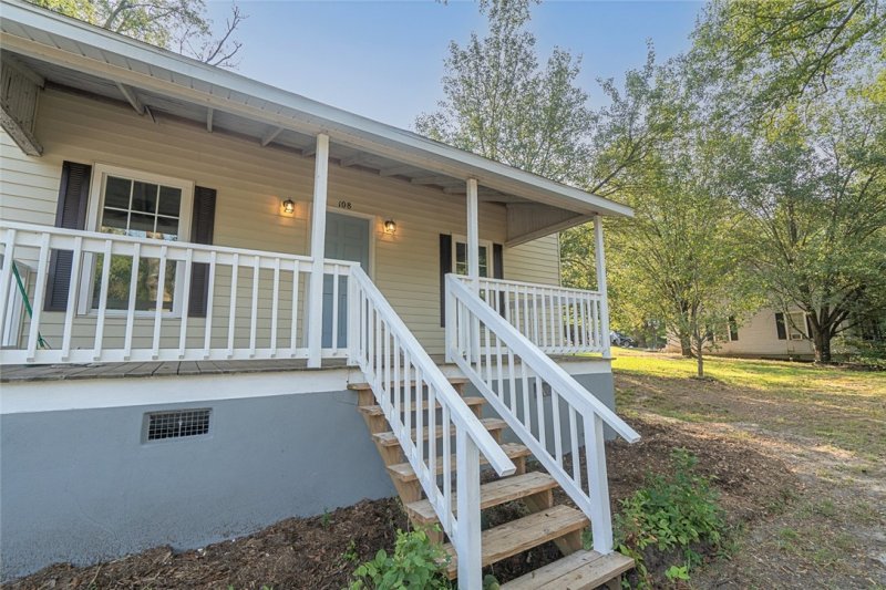 Property image 3 at 108 Summey Street, Central, SC 29630