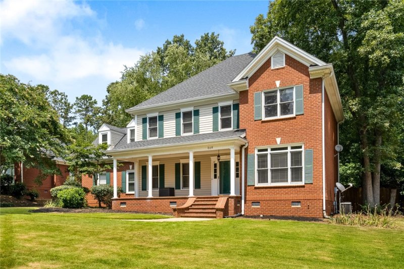 Property image 2 at 206 Knollwood Drive, Clemson, SC 29631