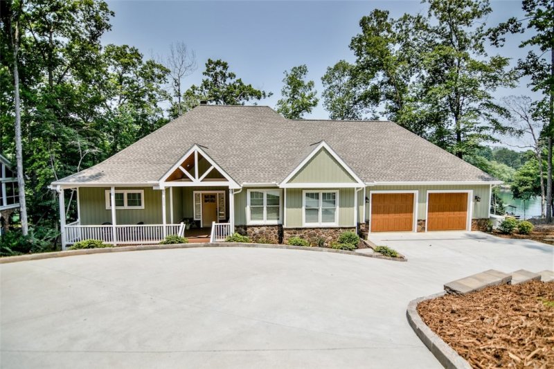 Property image 3 at 111 Lindos Drive, Seneca, SC 29672