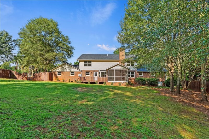 Property image 4 at 102 Roxbury Court, Anderson, SC 29625