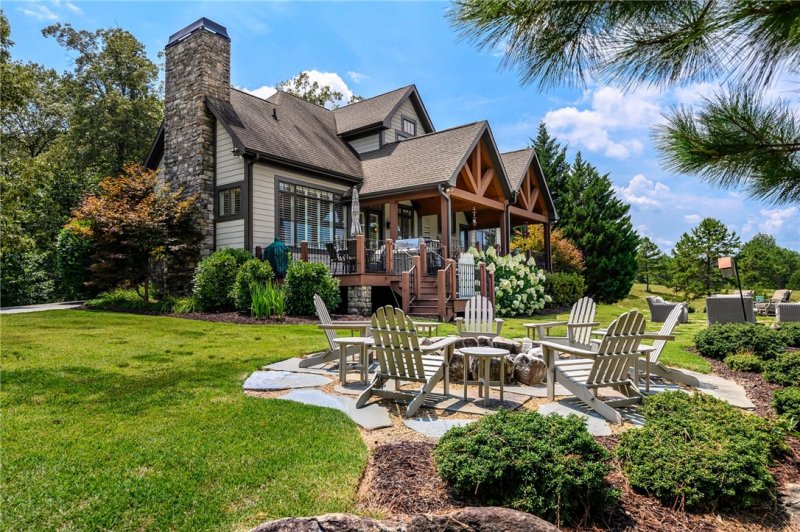 Property image 3 at 235 Cliffs Falls Parkway, Salem, SC 29676