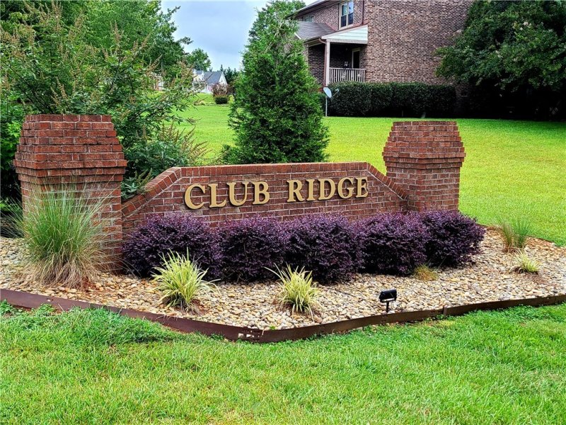 Property image 3 at 101 Bentwood Lane, Pickens, SC 29671