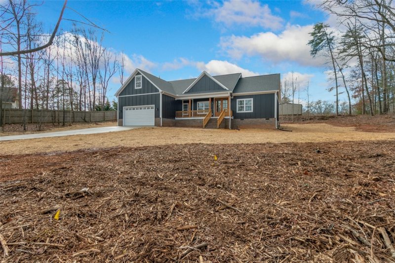 Property image 2 at 314 Edens Ridge Drive, Six Mile, SC 29682