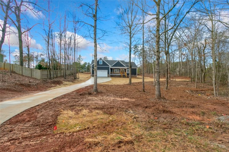 Property image 3 at 314 Edens Ridge Drive, Six Mile, SC 29682