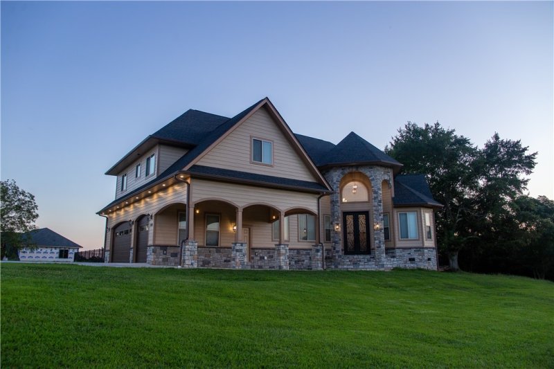 Property image 2 at 1000 Fallon Lane, Anderson, SC 29625