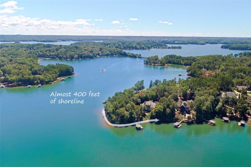 Property image 2 at 427 Waterside Drive, Seneca, SC 29672