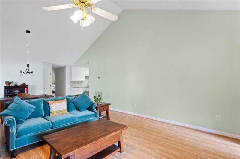 Property image 5 at 106 Windward Court, Pendleton, SC 29670