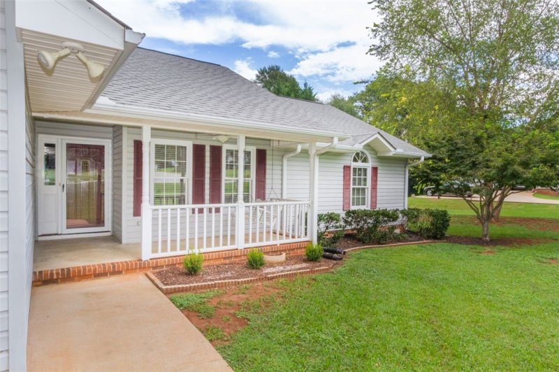 Property image 2 at 126 Frances Cannon Drive, Anderson, SC 29621