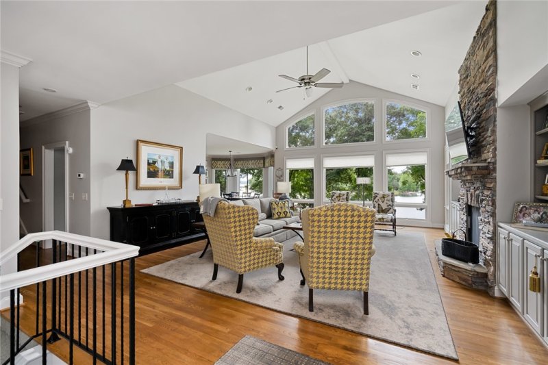 Property image 4 at 226 Hillview Drive, Seneca, SC 29672