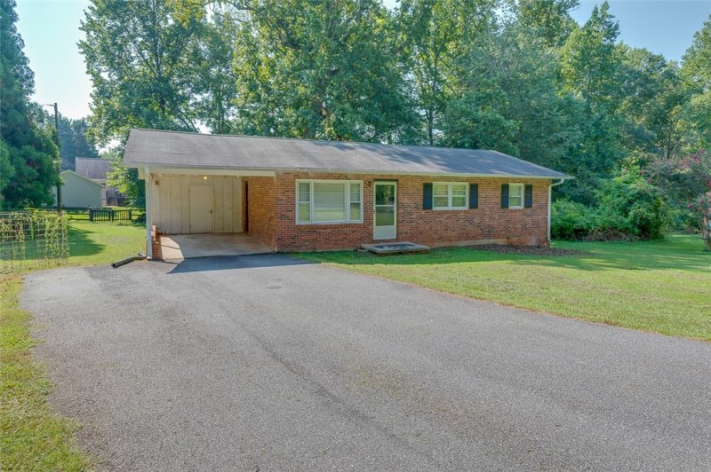 Property image 3 at 107 Sheila Drive, Liberty, SC 29657