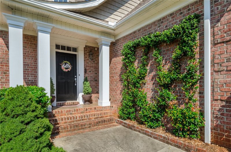 Property image 2 at 2206 Cobbs Way, Anderson, SC 29621