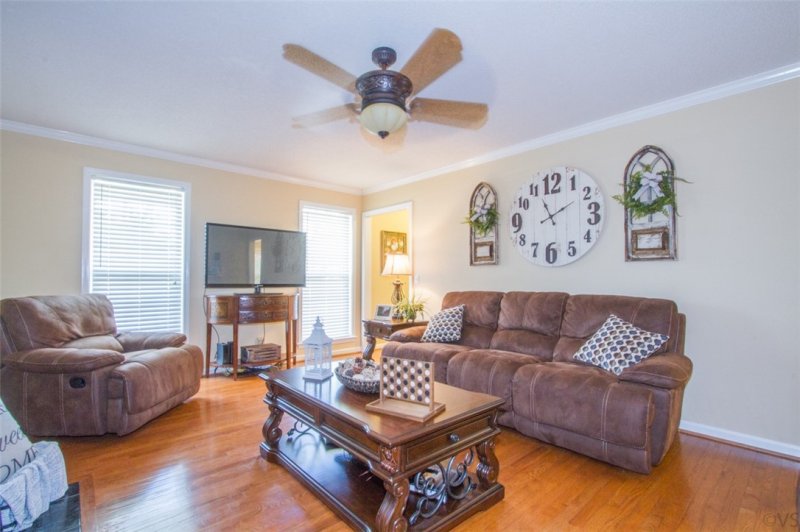 Property image 3 at 104 Laurens Court, Anderson, SC 29621