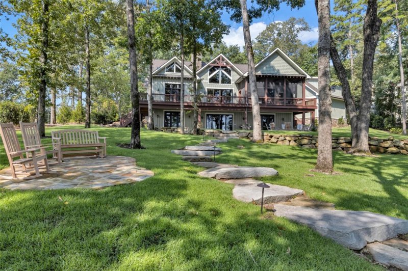 Property image 2 at 407 Grapevine Court, Salem, SC 29676