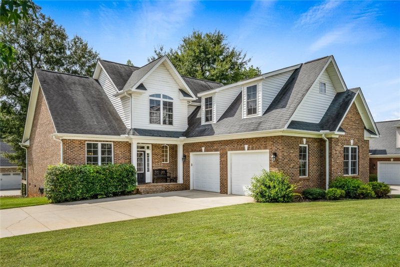 Property image 2 at 301 Wilkes Way, Anderson, SC 29621