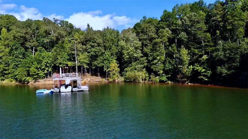 Property image 3 at 166 BAY Drive, Fair Play, SC 29643