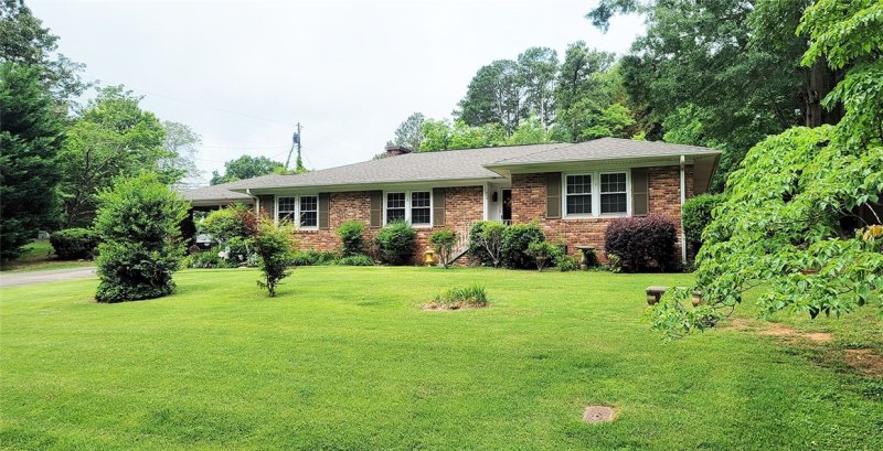 Property image 2 at 404 Woodfern Cir 404 Woodfern Cir Circle, Anderson, SC 29625