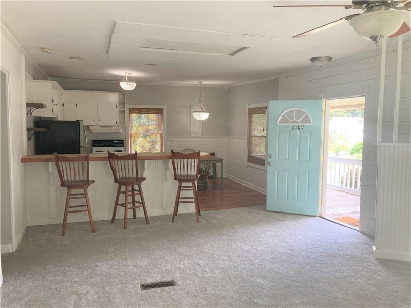 Property image 5 at 137 King Street, Central, SC 29630