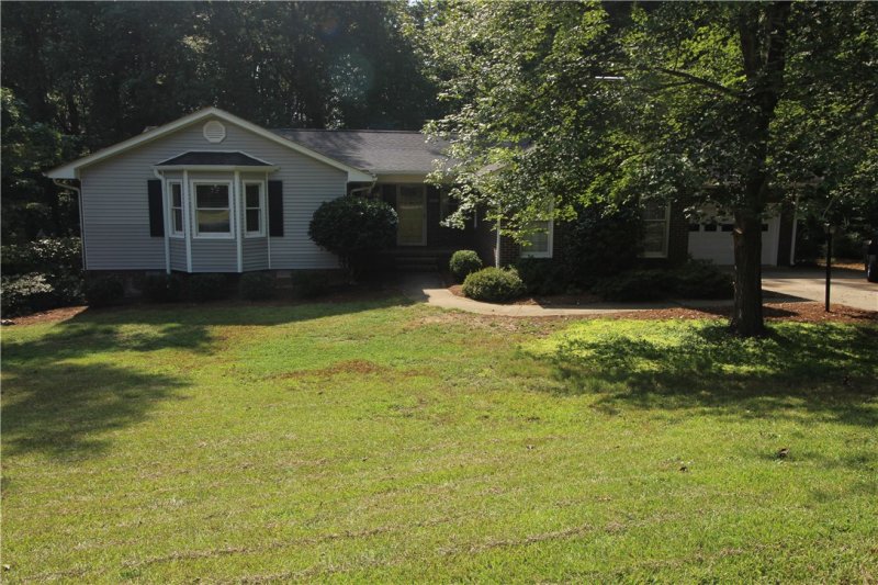 Property image 3 at 532 Squire Circle, Clemson, SC 29631