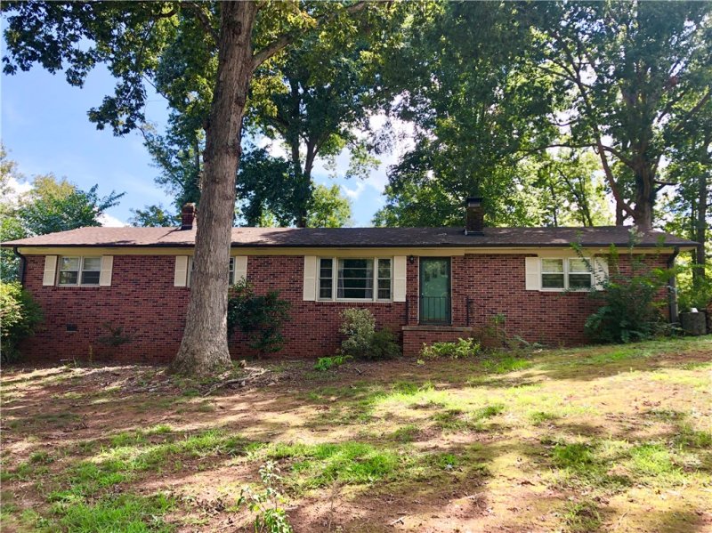 Property image 2 at 114 Brookwood Drive, Seneca, SC 29678