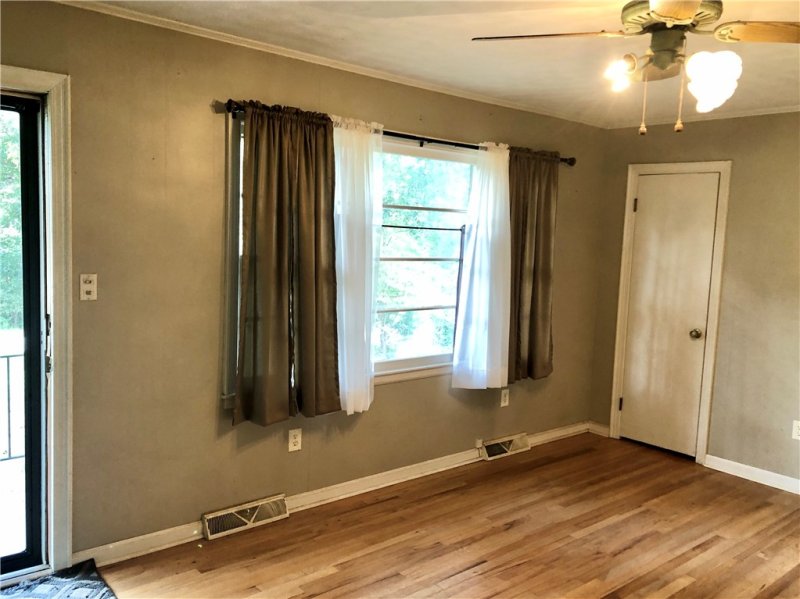 Property image 4 at 114 Brookwood Drive, Seneca, SC 29678