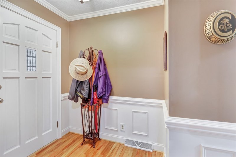 Property image 3 at 1019 Westwood Drive, Piedmont, SC 29673