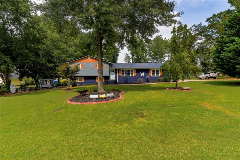 Property image 2 at 206 206 Woodfield Dr Drive, Easley, SC 29642