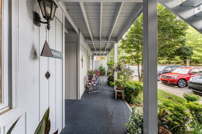 Property image 2 at 34 Harbor Gate Drive, Anderson, SC 29625