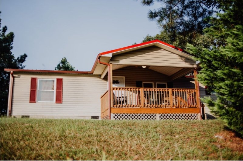 Property image 2 at 601 New Horizon Drive, Westminster, SC 29693