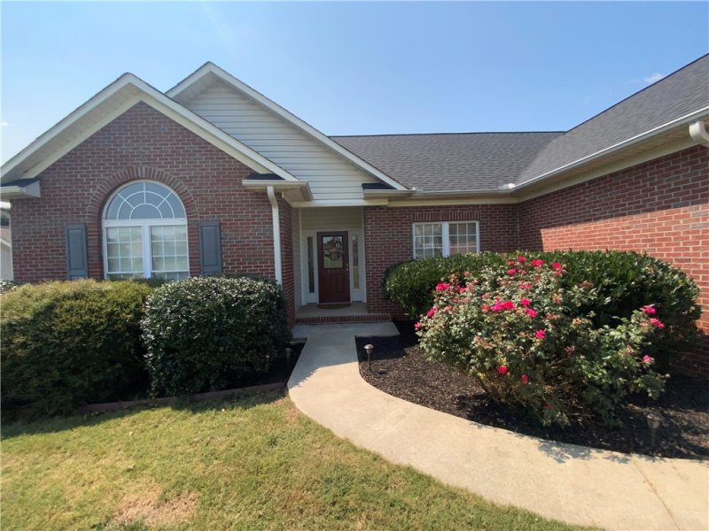 Property image 3 at 315 Ravens View Drive, Seneca, SC 29678