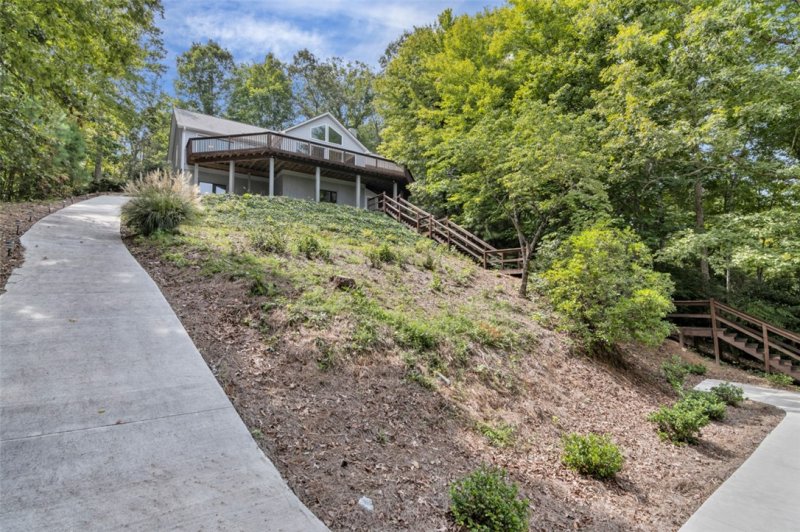 Property image 4 at 13 Westwind Court, Salem, SC 29676