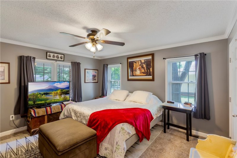 Property image 2 at 205 Lee Street, Williamston, SC 29697