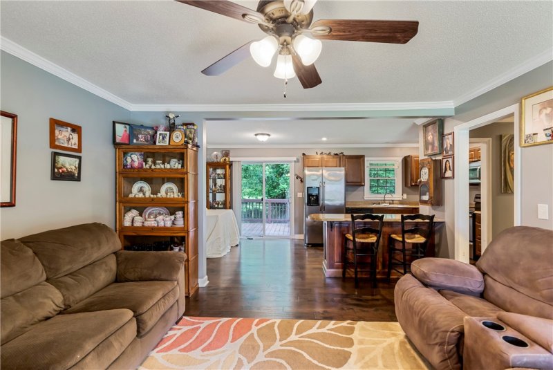 Property image 4 at 205 Lee Street, Williamston, SC 29697