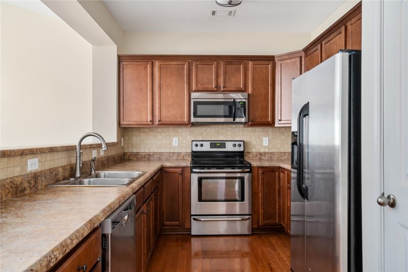 Property image 5 at 17 Hillsborough Drive, Anderson, SC 29621