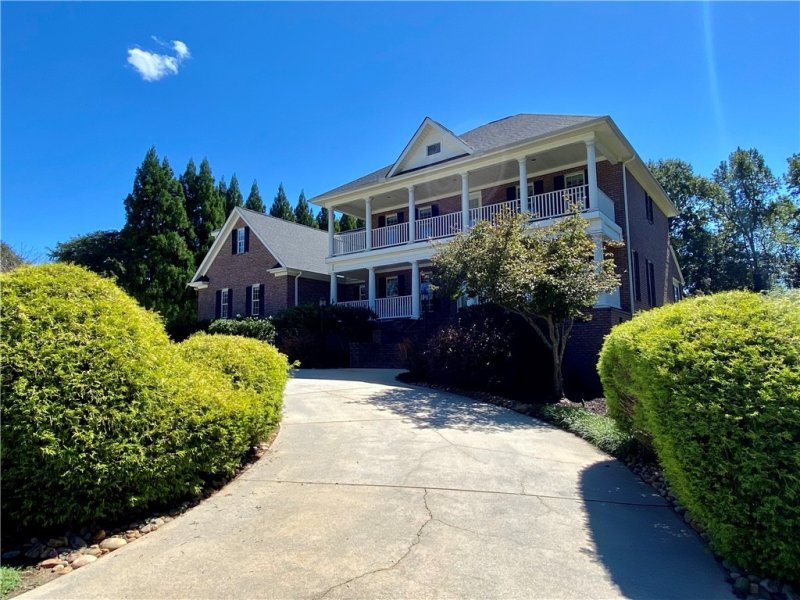 Property image 2 at 118 Caversham Lane, Anderson, SC 29621