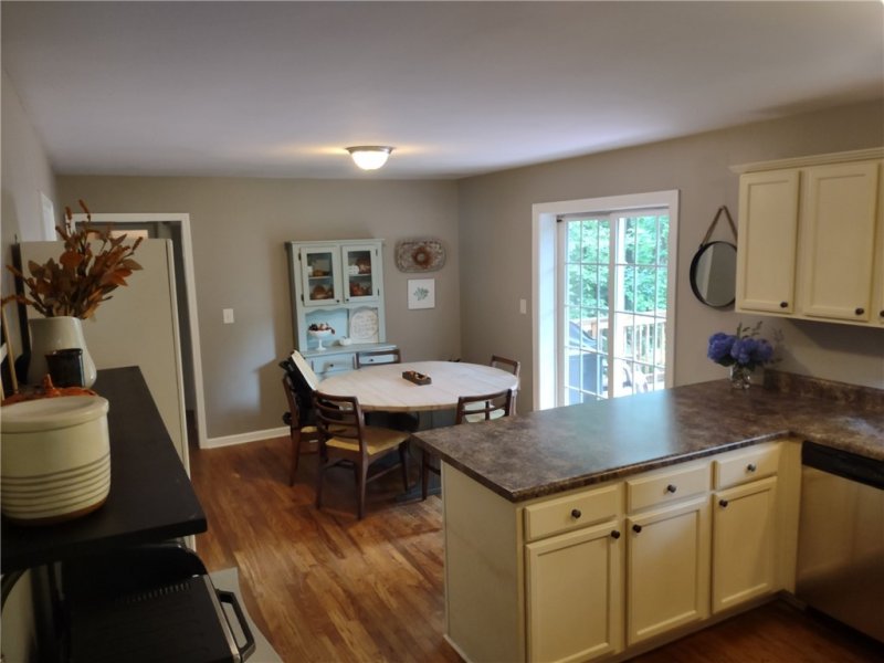 Property image 4 at 307 Forest Acres Circle, Walhalla, SC 29691