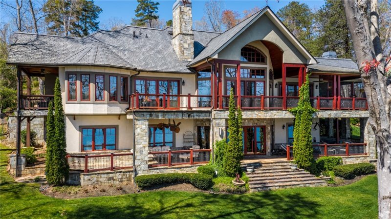 Property image 3 at 819 Rockcrest Way, Salem, SC 29676