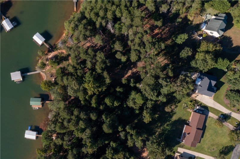 Property image 4 at 304 Lakefront Drive, Anderson, SC 29626