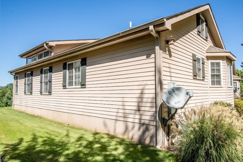 Property image 4 at 1230 Melton Road, West Union, SC 29696