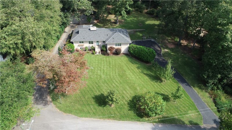 Property image 2 at 109 Poole Lane, Clemson, SC 29631