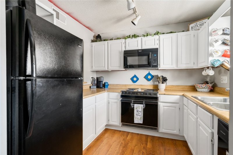 Property image 3 at 410 Northlake Drive, Anderson, SC 29621