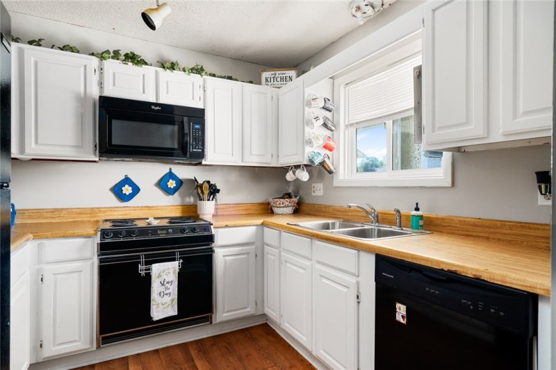 Property image 4 at 410 Northlake Drive, Anderson, SC 29621