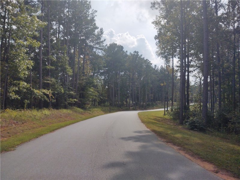 Property image 2 at Lot 5 Harbor Point Road, Seneca, SC 29672