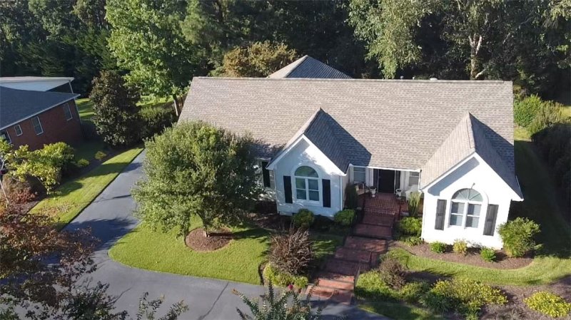 Property image 2 at 2623 Dogleg Lane, Seneca, SC 29678